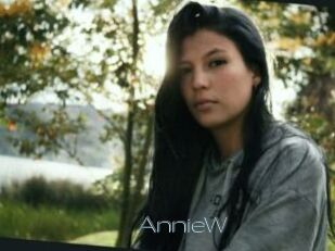 AnnieW