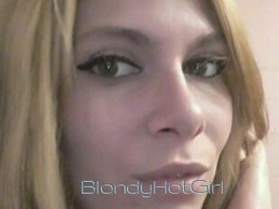 BlondyHotGirl