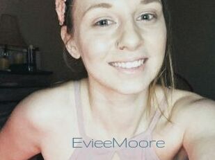 EvieeMoore