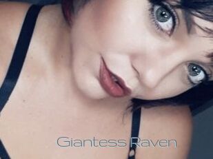 Giantess_Raven