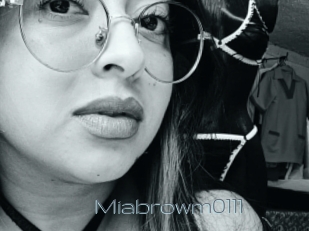 Miabrowm0111