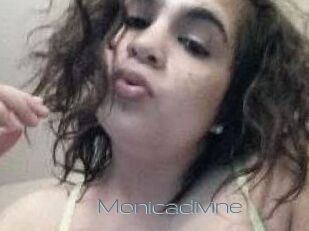 Monica_divine
