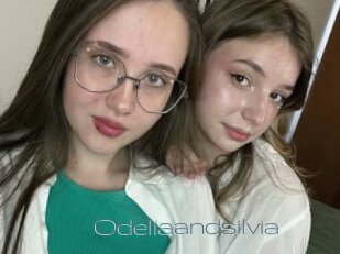 Odeliaandsilvia