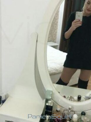 PamelaSquirt