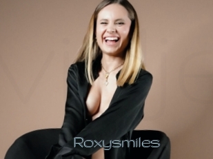 Roxysmiles