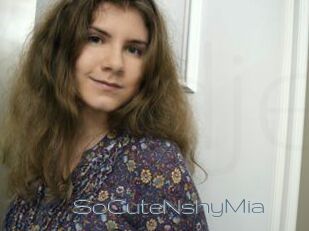 SoCuteNshyMia