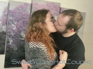 SweetYoungHotCouple