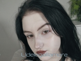 Udelegallamore