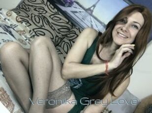 Veronika_Grey_Love